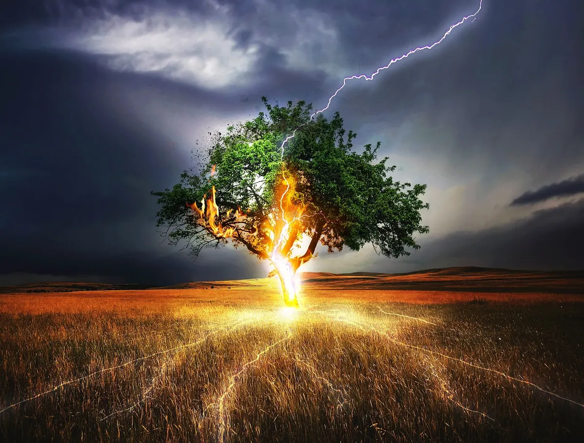 Thunderstorm and Lightning Safety in the UK: How to Stay Safe Indoors and Outdoors